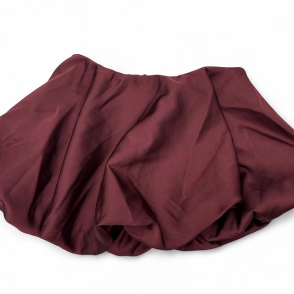 Zara Burgundy satin mini skirt with built in shorts and ruched detailing - Picture 5 of 6